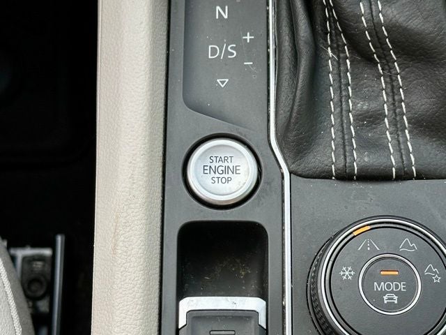 2021 Volkswagen Atlas 3.6L V6 SE w/Technology