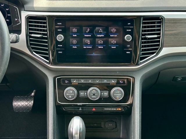 2023 Volkswagen Atlas 3.6L V6 SE w/Technology