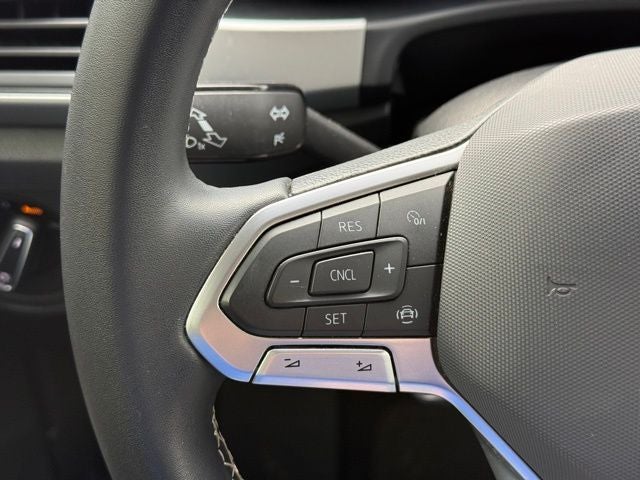 2022 Volkswagen Atlas Cross Sport 2.0T SE