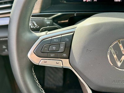 2024 Volkswagen Atlas 2.0T SE