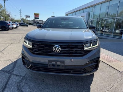 2023 Volkswagen Atlas Cross Sport 2.0T SEL R-Line Black