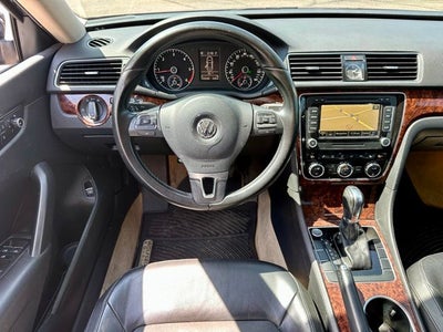 2013 Volkswagen Passat TDI SEL Premium