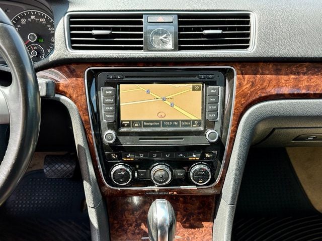 2013 Volkswagen Passat TDI SEL Premium