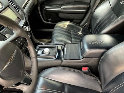 2022 Chrysler 300 S