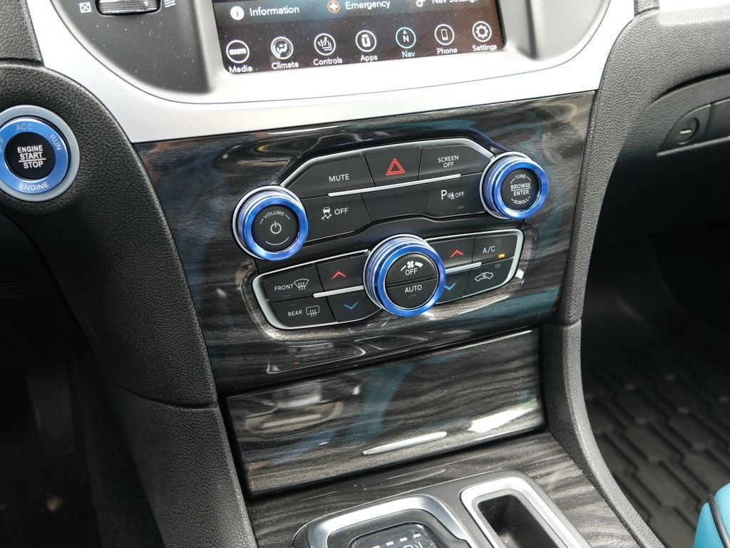 2022 Chrysler 300 Touring