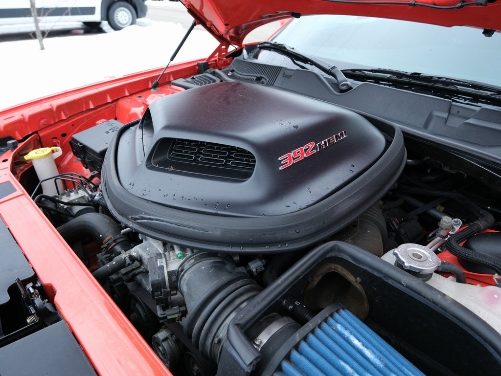 2017 Dodge Challenger 392 Hemi Scat Pack Shaker