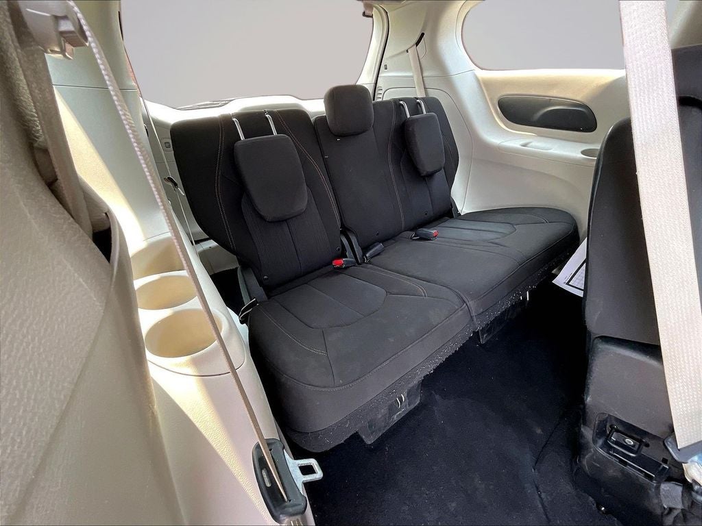 2020 Chrysler Pacifica Touring