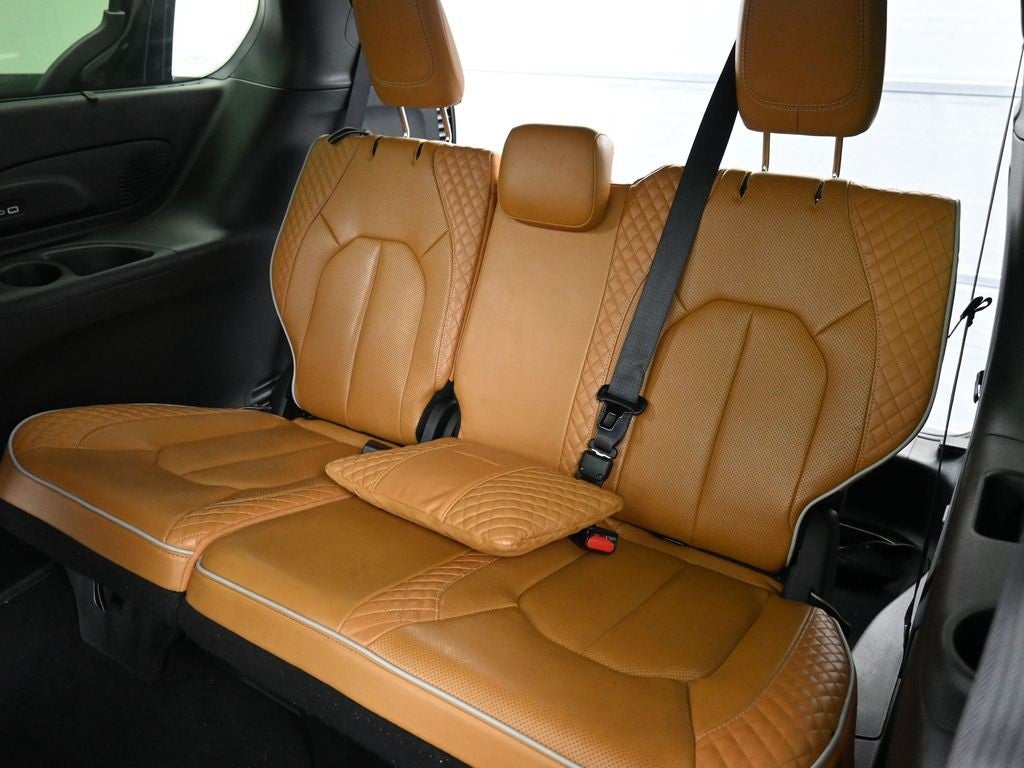 2023 Chrysler Pacifica Hybrid Hybrid Pinnacle