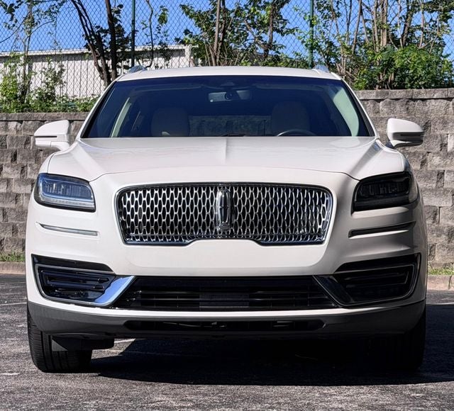 2019 Lincoln Nautilus Select