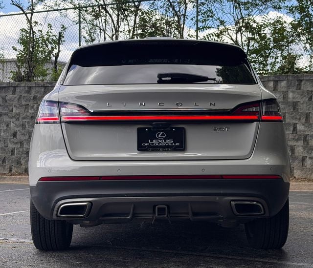 2019 Lincoln Nautilus Reserve