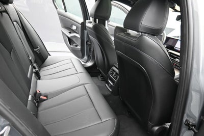 2025 BMW 3 Series 330i xDrive