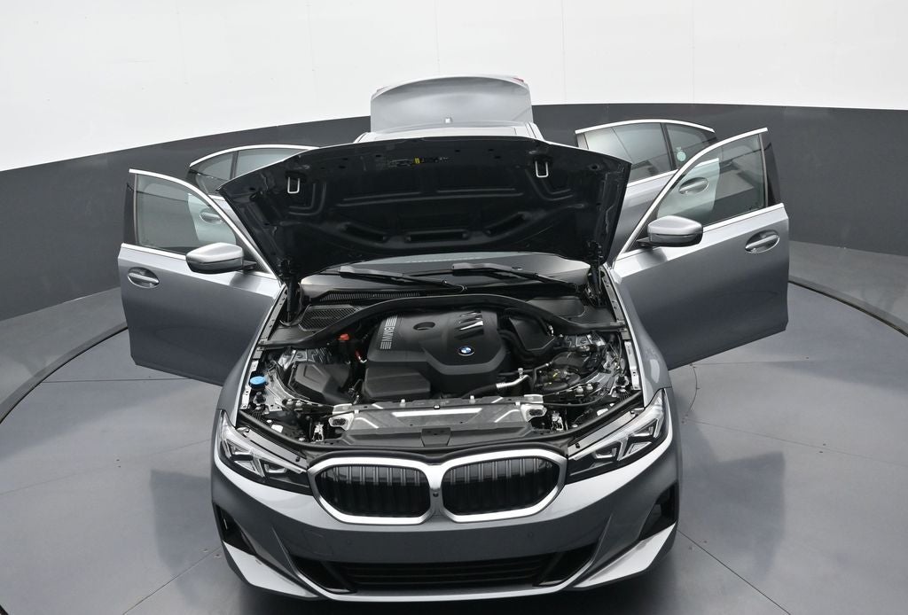 2025 BMW 3 Series 330i xDrive