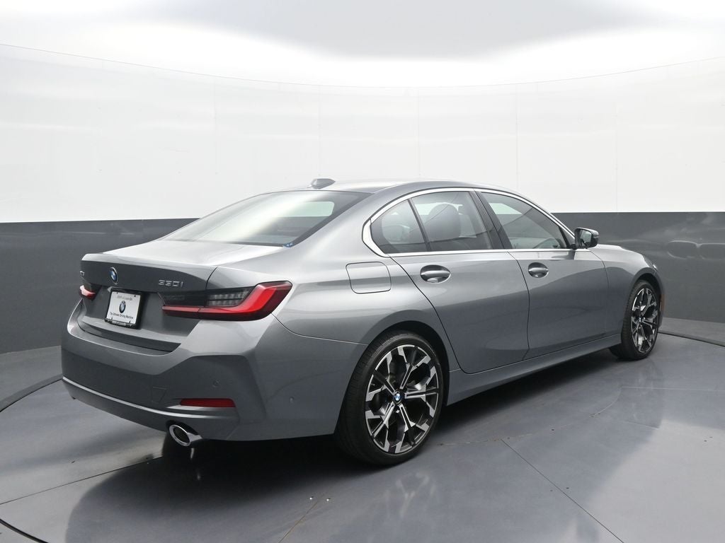 2025 BMW 3 Series 330i xDrive