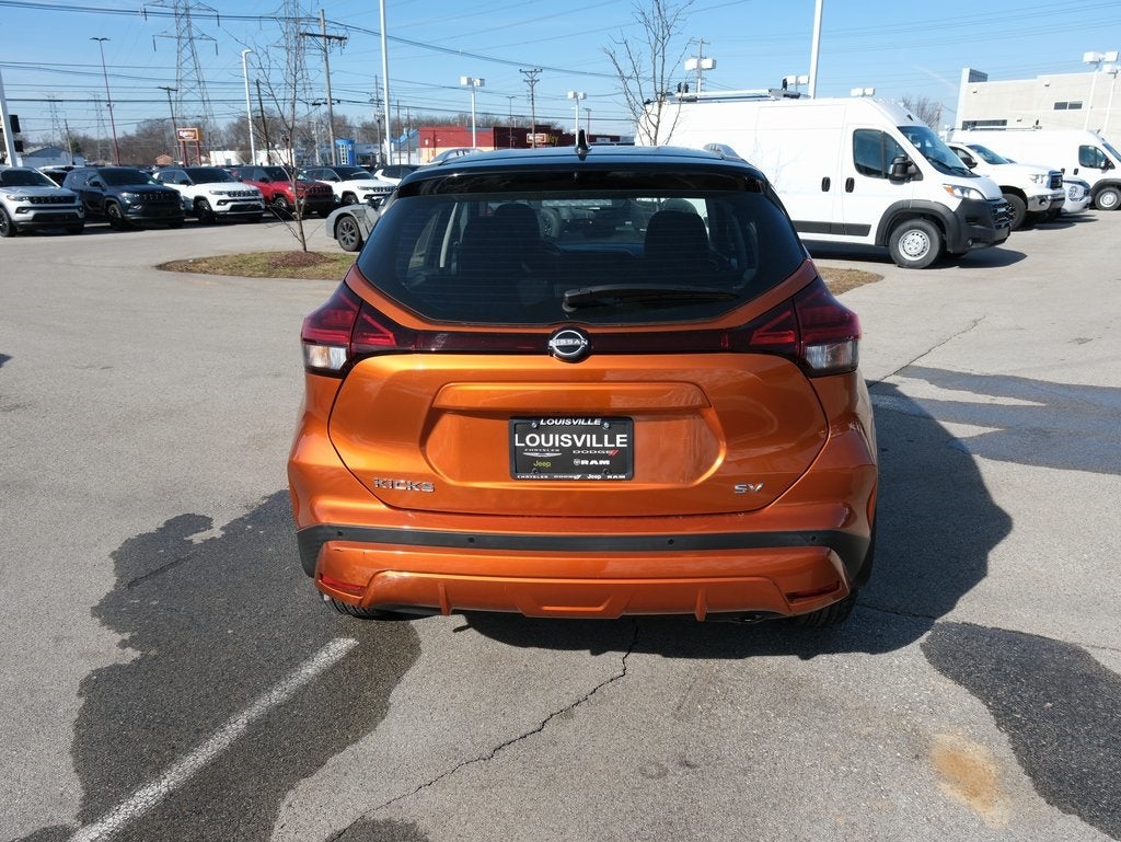 2023 Nissan Kicks SV