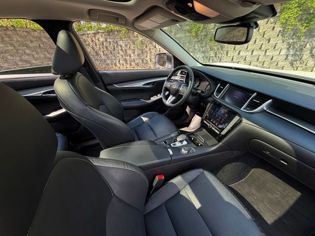 2022 INFINITI QX50 LUXE