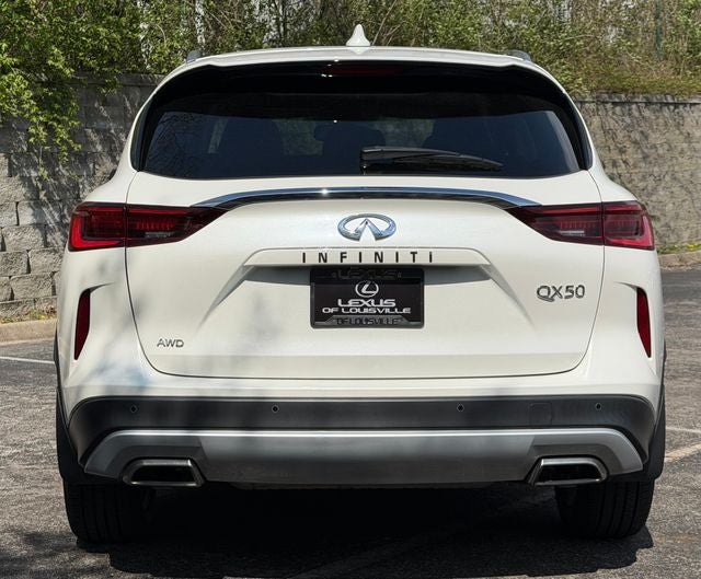 2022 INFINITI QX50 LUXE