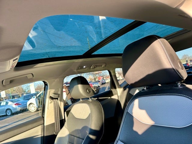 2023 Volkswagen Taos 1.5T SEL