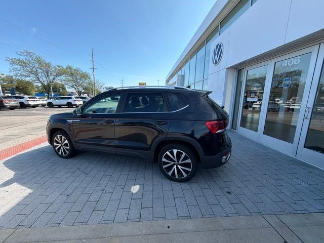 2024 Volkswagen Taos 1.5T SE