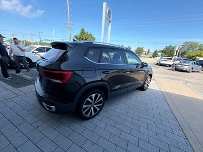 2024 Volkswagen Taos 1.5T SE
