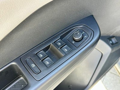 2024 Volkswagen Taos 1.5T SE Black