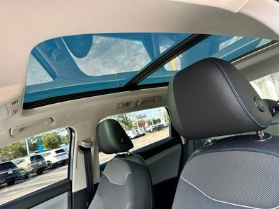 2024 Volkswagen Taos 1.5T SE Black