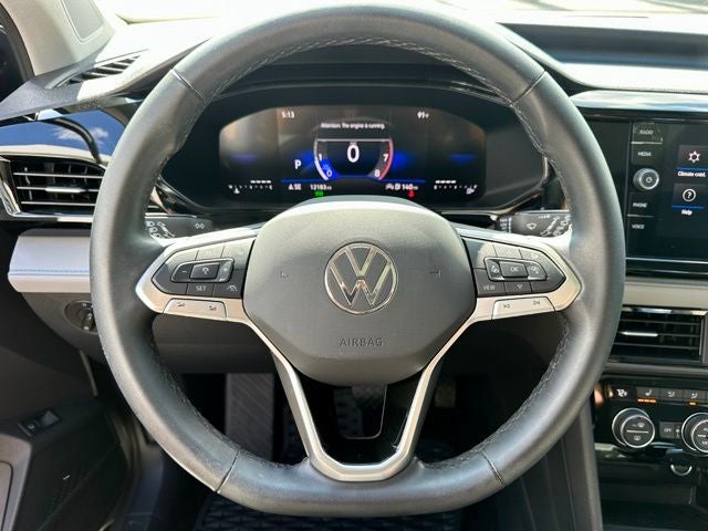 2024 Volkswagen Taos 1.5T SE Black