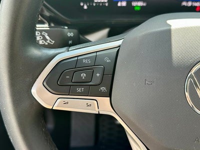 2024 Volkswagen Taos 1.5T SE Black