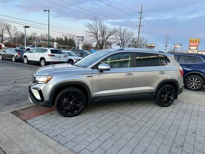 2023 Volkswagen Taos 1.5T SE