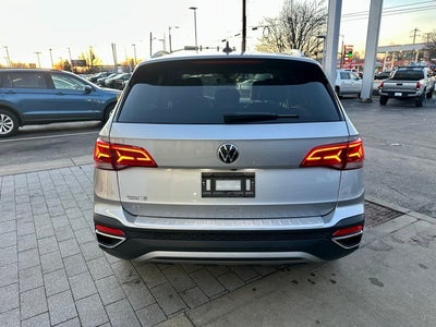2023 Volkswagen Taos 1.5T SE