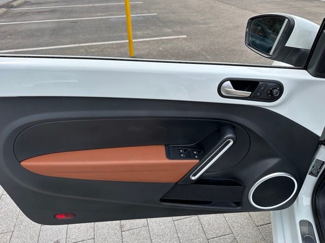 2015 Volkswagen Beetle 1.8T