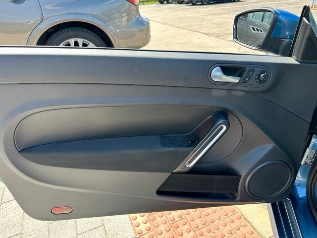 2019 Volkswagen Beetle 2.0T S