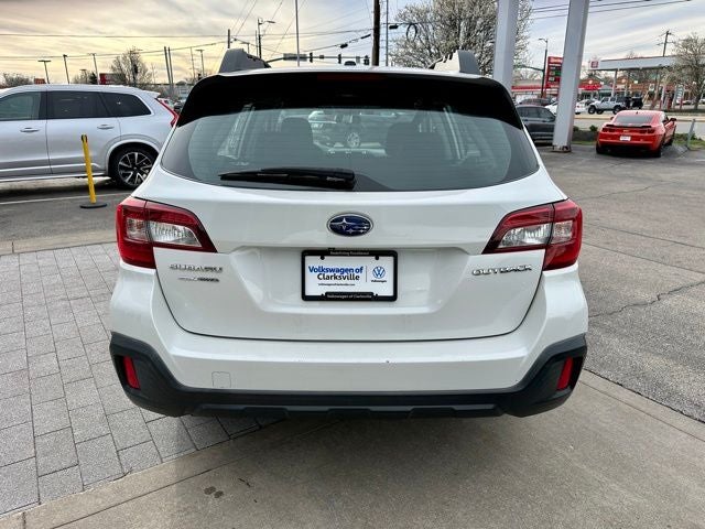 2019 Subaru Outback 2.5i