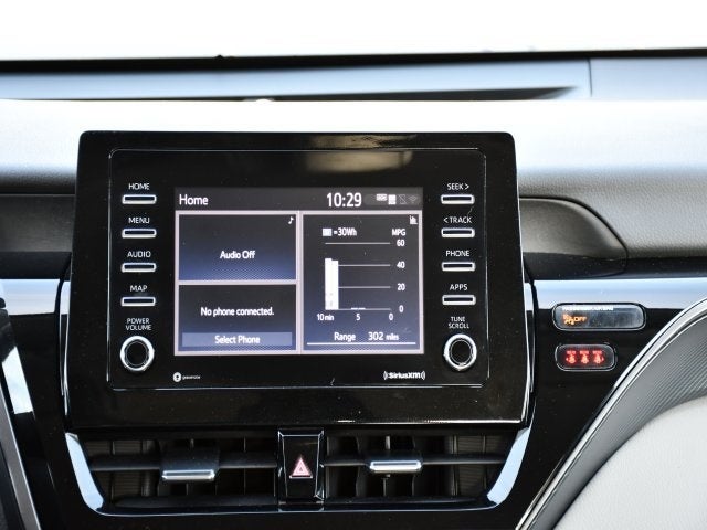 2022 Toyota Camry Hybrid LE