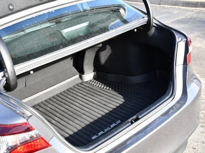 2022 Toyota Camry Hybrid LE