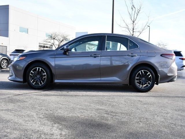 2022 Toyota Camry Hybrid LE