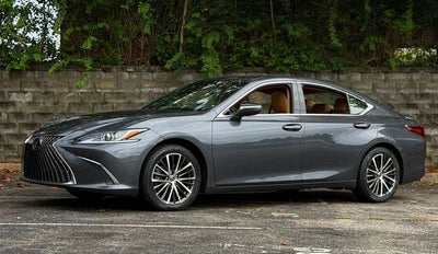 2024 Lexus ES 300h