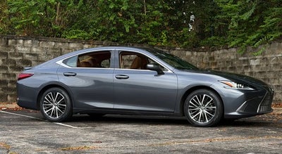 2024 Lexus ES 300h