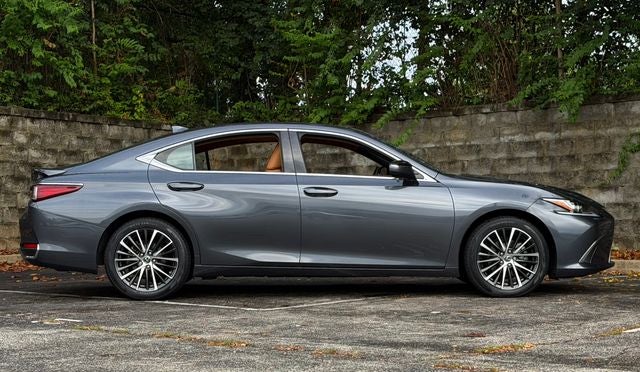 2024 Lexus ES 300h