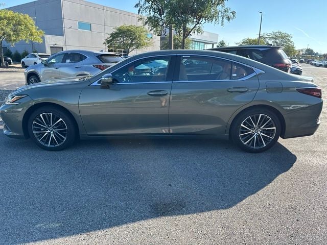2025 Lexus ES 350