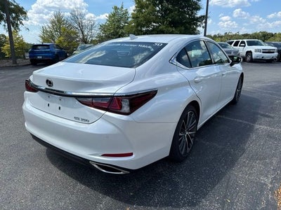 2025 Lexus ES 350