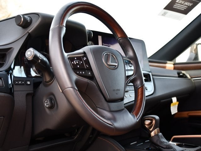 2023 Lexus ES 350 Ultra Luxury