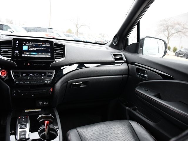 2021 Honda Pilot Black Edition