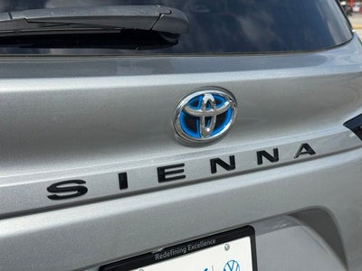 2024 Toyota Sienna XSE 7 Passenger