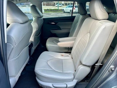 2020 Toyota Highlander XLE