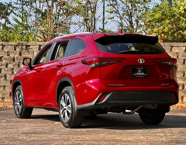 2023 Toyota Highlander XLE
