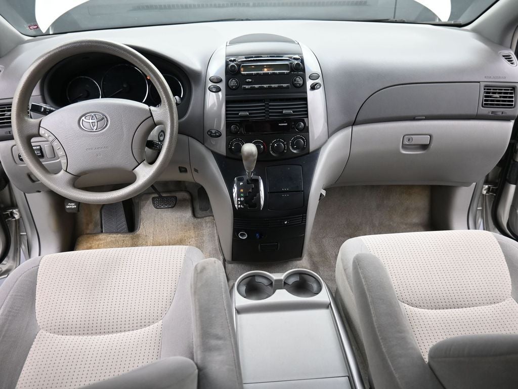 2010 Toyota Sienna CE
