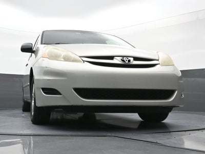 2010 Toyota Sienna CE