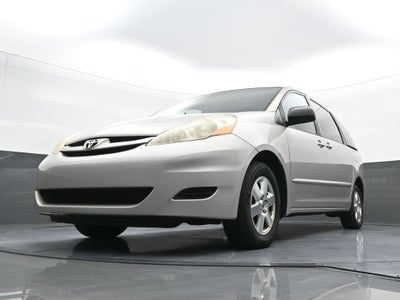 2010 Toyota Sienna CE