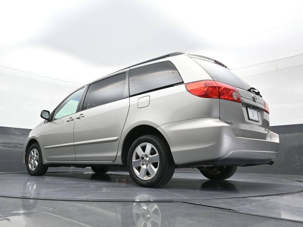 2010 Toyota Sienna CE