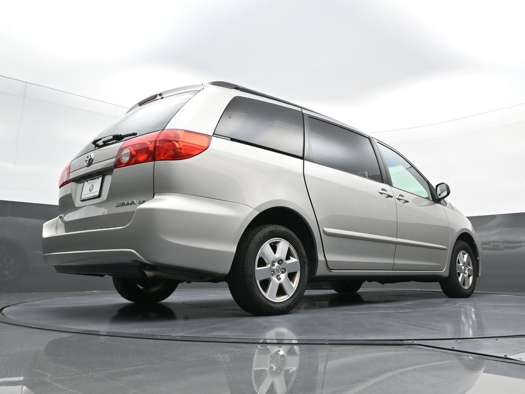 2010 Toyota Sienna CE